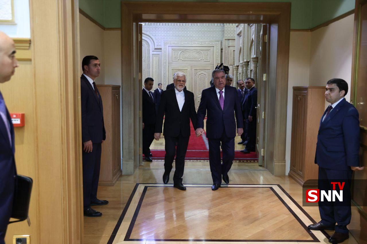 📸تصاویری از دیدار معاون اول رئیسجمهور با امام علی رحمان 1 Image